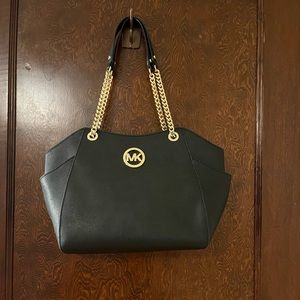 Black Michael Kor’s Purse